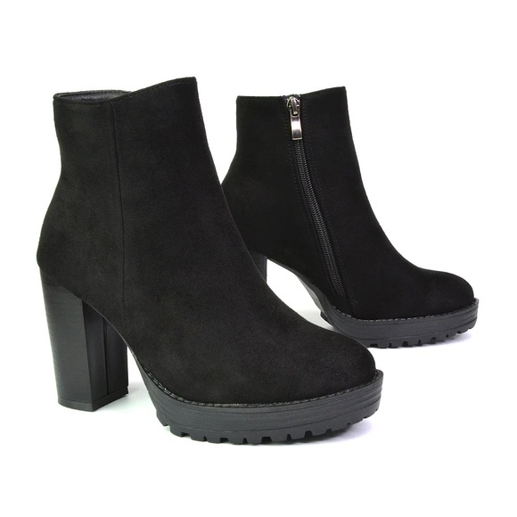 BCBGeneration Black Chunky Suede Ankle Boots - Picture 1 of 10
